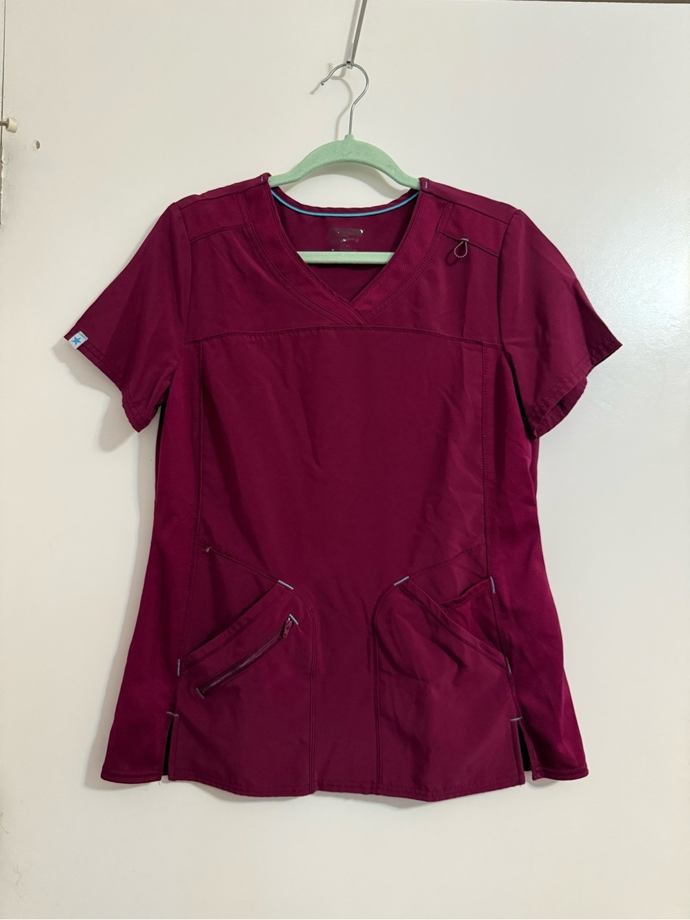 Women's V-Neck Scrubs